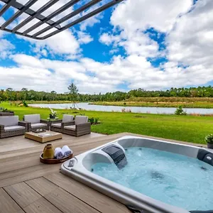 Elegant 3-bedroom Townhome In A Desirable Celebrat