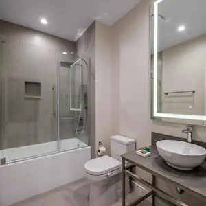 3 Bdrm Luxury Townhouse Near Celebration