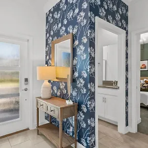 1180 W/ Private Pool & Disney/marvel Themes Ferienhaus