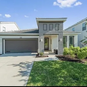 Luxury Family With Pool Bbq Near Disney! Kissimmee