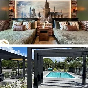 Modern 3br Townhouse Themed Near Kissimmee