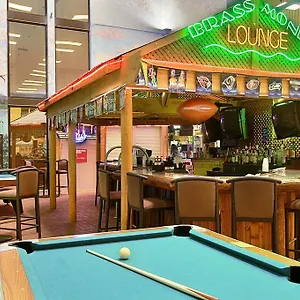 Ramada Maingate West Hotel