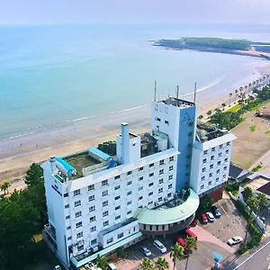 Aoshima Grand Hotel 4*