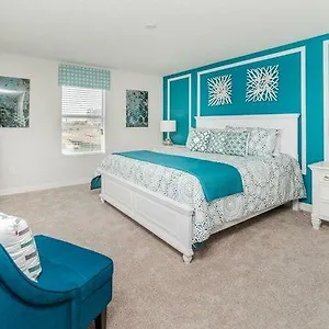 Storey Homes Hotell 4*