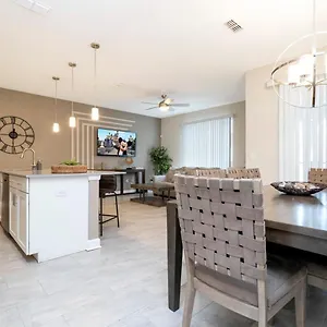 Gorgeus House Near & Free Water Park 4963 Holiday home *