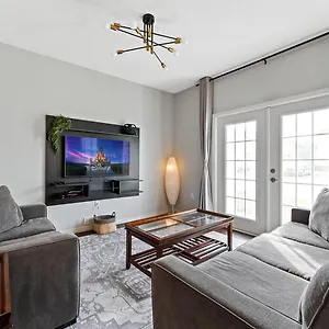 Freshly Redesigned 4br At West Lucaya Wl3211 Semesterbostad