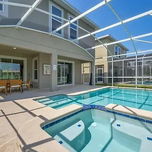 Semesterbostad Luxury 6br W/ Pool & Themed - Near Kissimmee