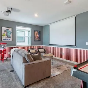 Hébergement de vacances Ideal Location - Pool Movie Theater Near
